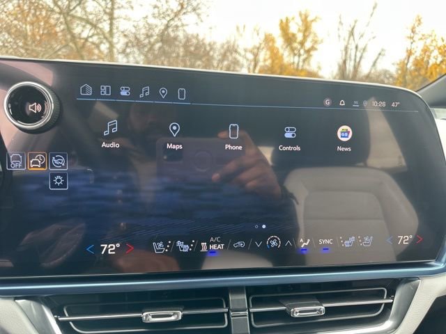 New 2026 Chevrolet Equinox EV LT image 22