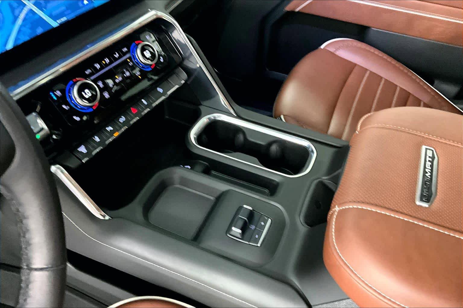 Certified 2025 GMC Sierra 2500 Denali Ultimate w/ Max Trailering Package AWD/4WD image 16