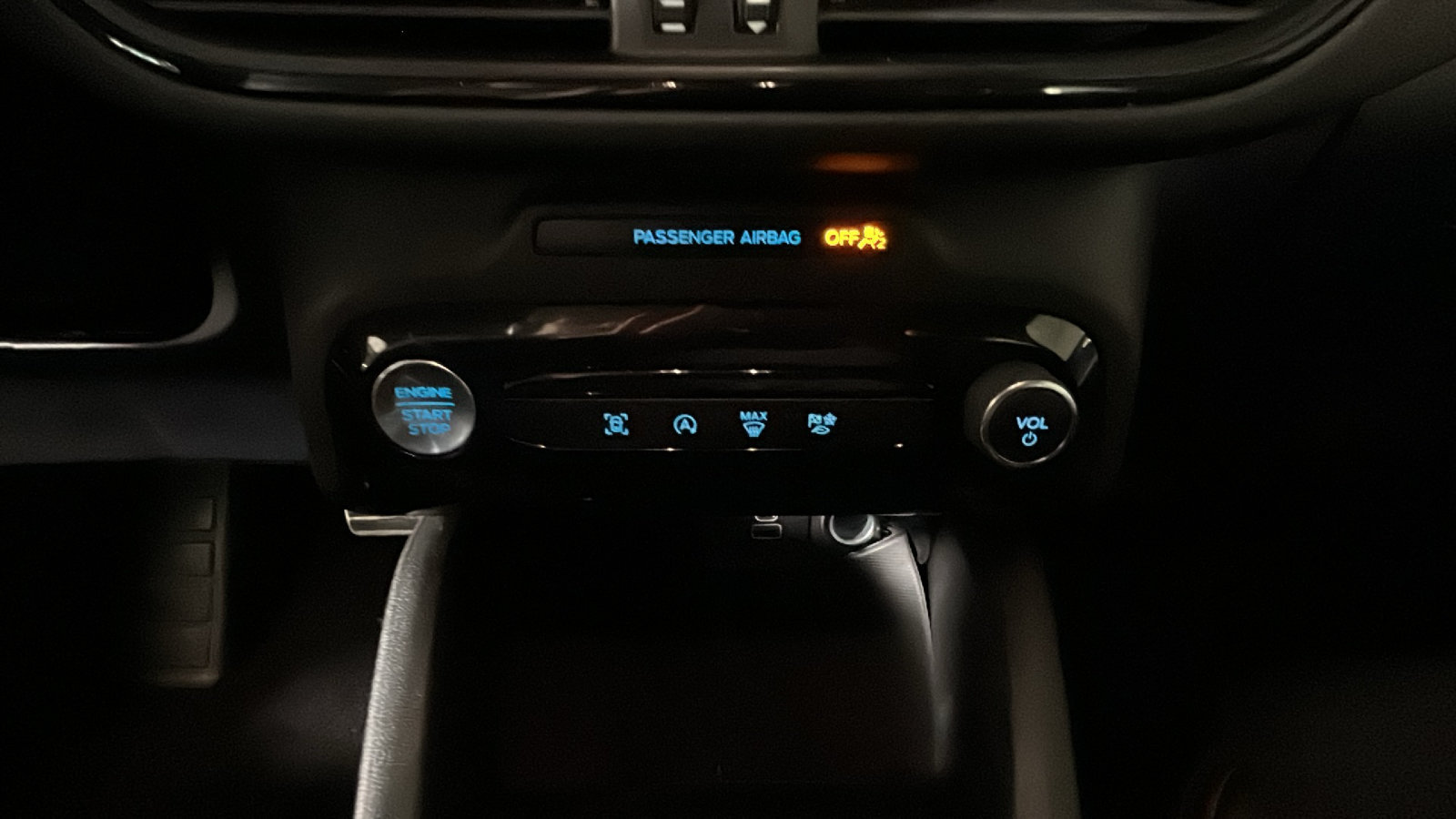Used 2024 Ford Escape ST-Line w/ Tech Pack #1 FWD image 27