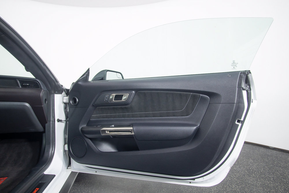 Used 2018 Ford Mustang Shelby GT350 RWD image 27