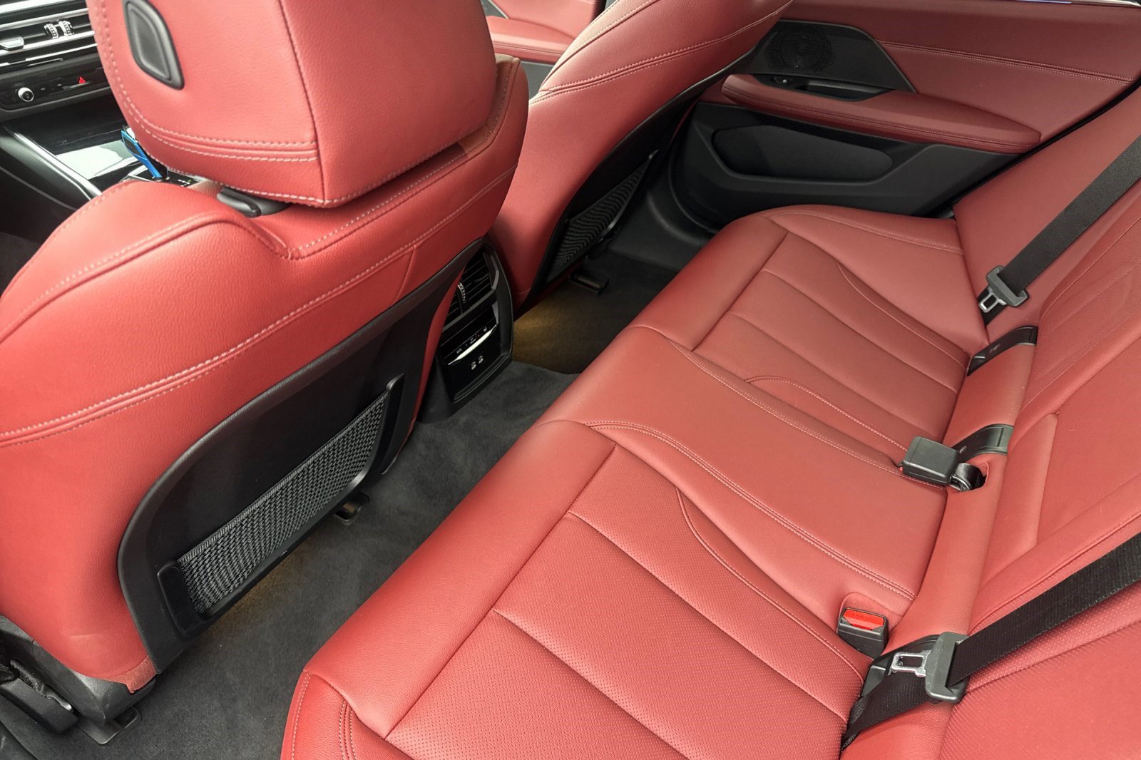 Certified 2023 BMW i4 eDrive35 w/ Premium Package image 27