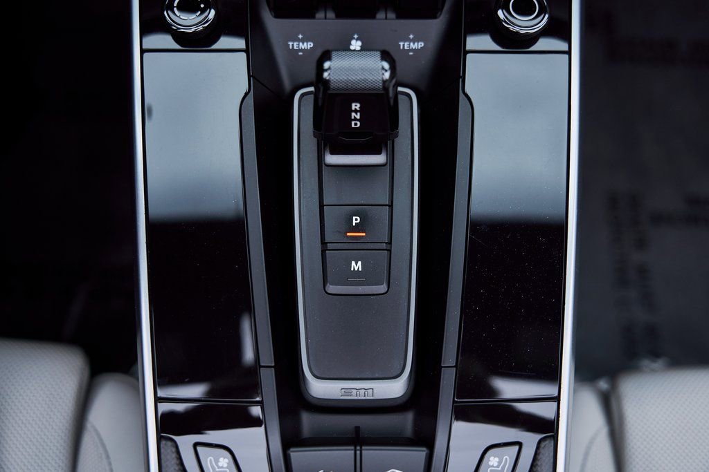 Used 2021 Porsche 911 Turbo S image 63