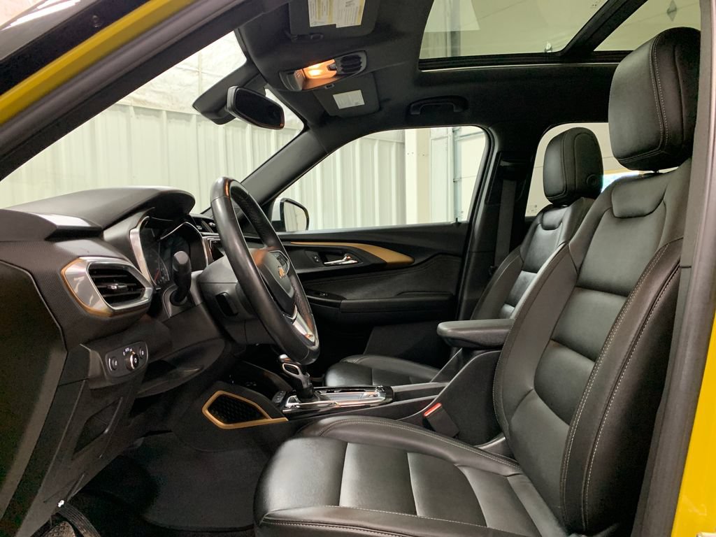 Used 2023 Chevrolet TrailBlazer ACTIV w/ Sun and Liftgate Package AWD/4WD image 4