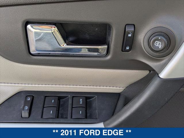 Used 2011 Ford Edge SEL image 11