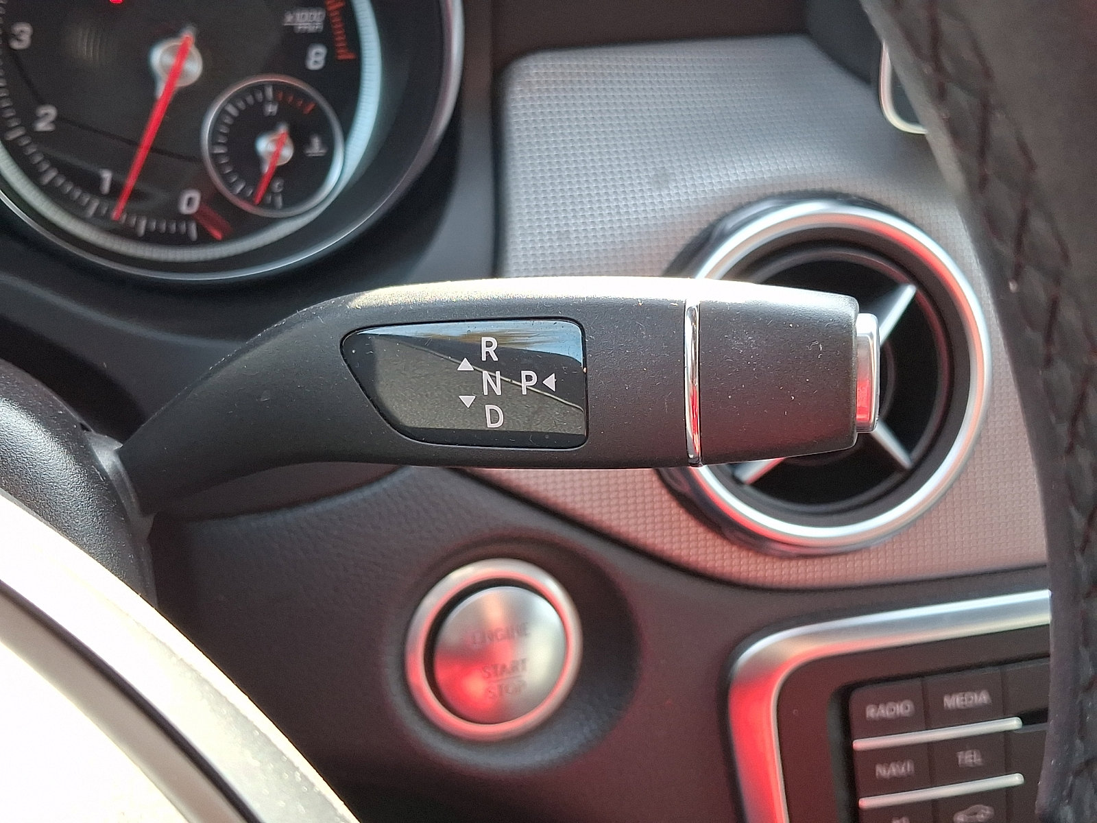 Certified 2019 Mercedes-Benz GLA 250 4MATIC image 15