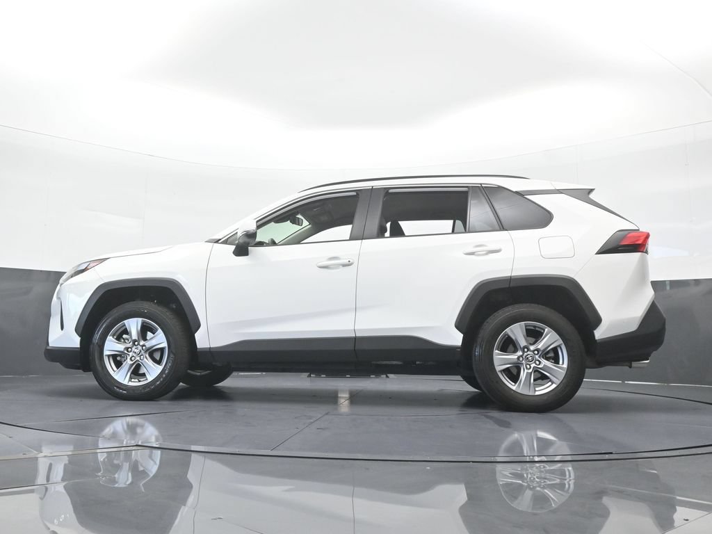 Used 2024 Toyota RAV4 XLE AWD/4WD image 53
