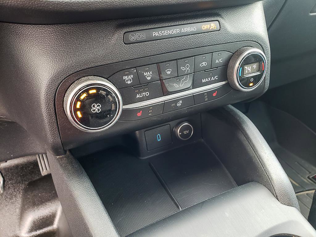 Used 2020 Ford Escape SEL image 15