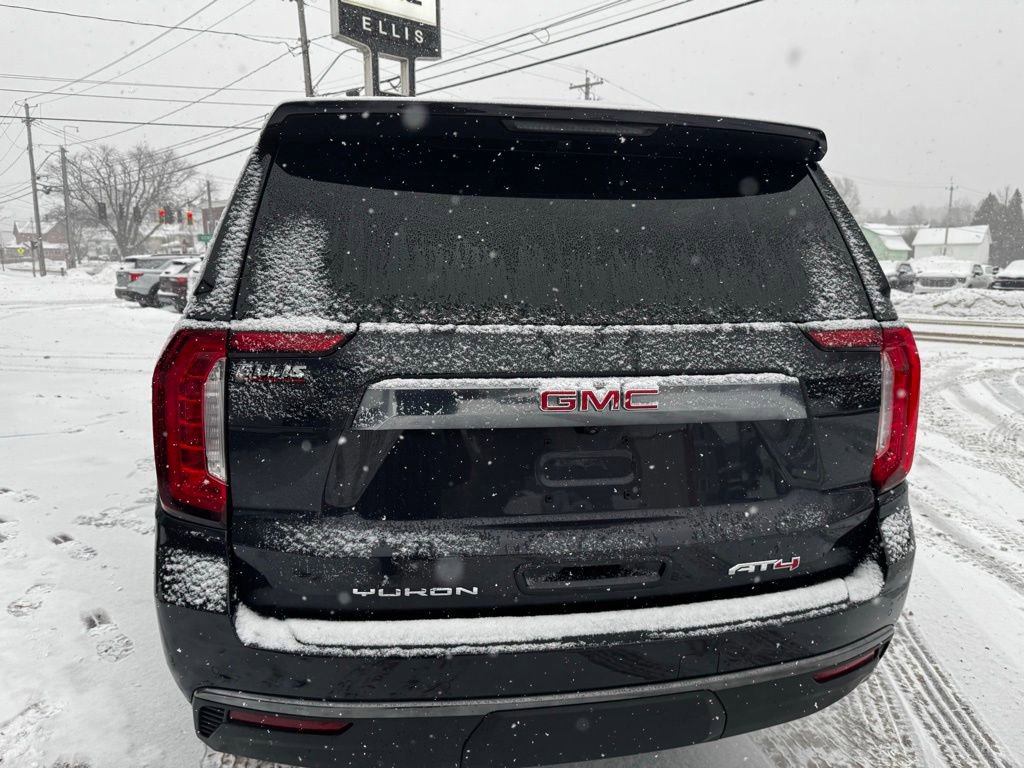 Used 2024 GMC Yukon XL AT4 image 6