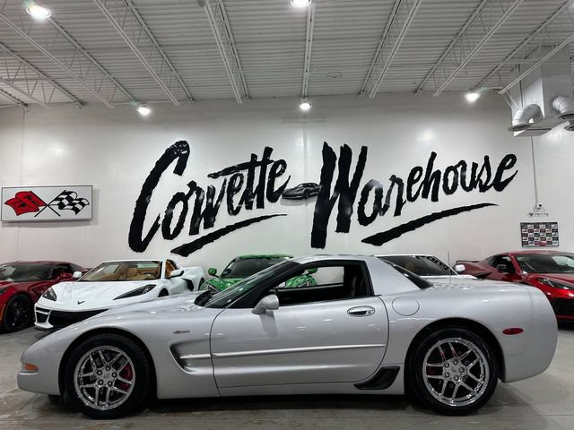 Used 2002 Chevrolet Corvette Z06 w/ Memory Pkg RWD image 2