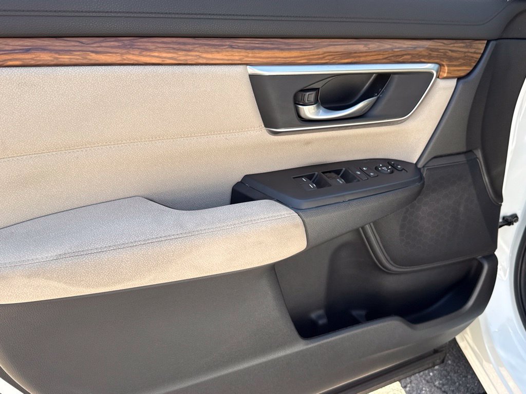 Used 2019 Honda CR-V EX image 17