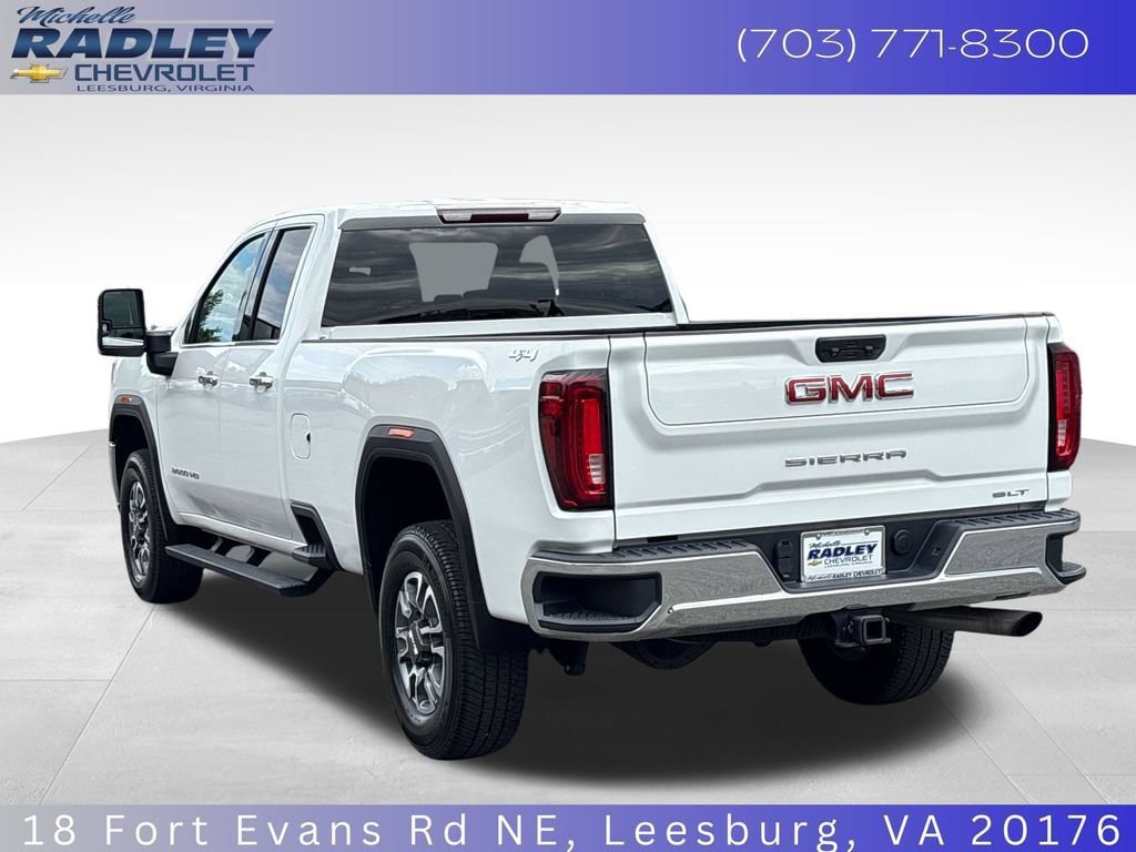 Used 2022 GMC Sierra 2500 SLT w/ Snow Plow Prep/Camper Package AWD/4WD image 3