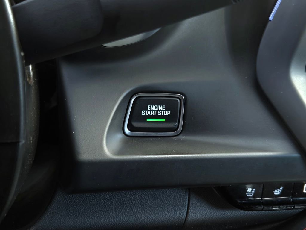 Used 2016 Chevrolet Camaro SS image 21