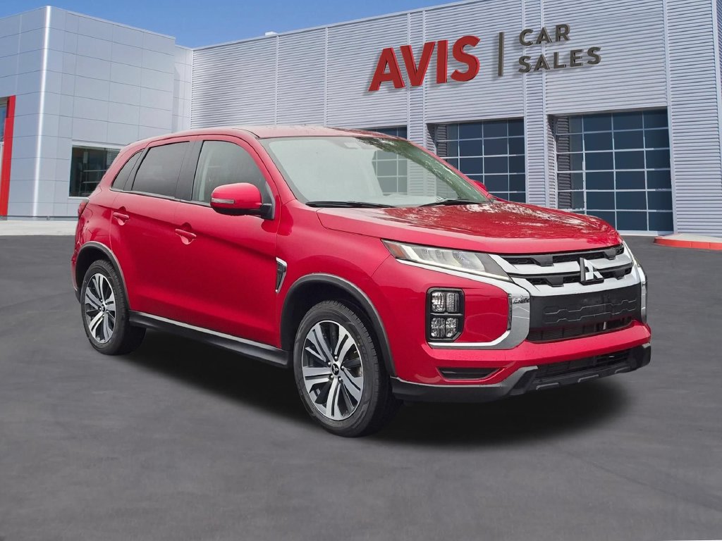 Used 2025 Mitsubishi Outlander Sport SE AWD/4WD image 3