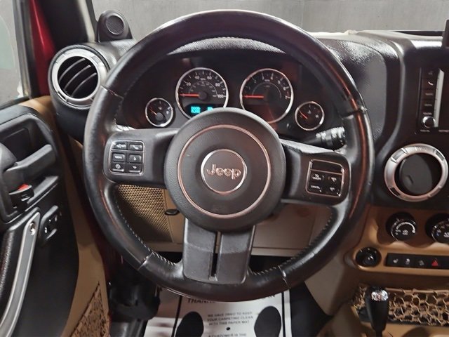 Used 2012 Jeep Wrangler Unlimited Sahara w/ Connectivity Group image 12