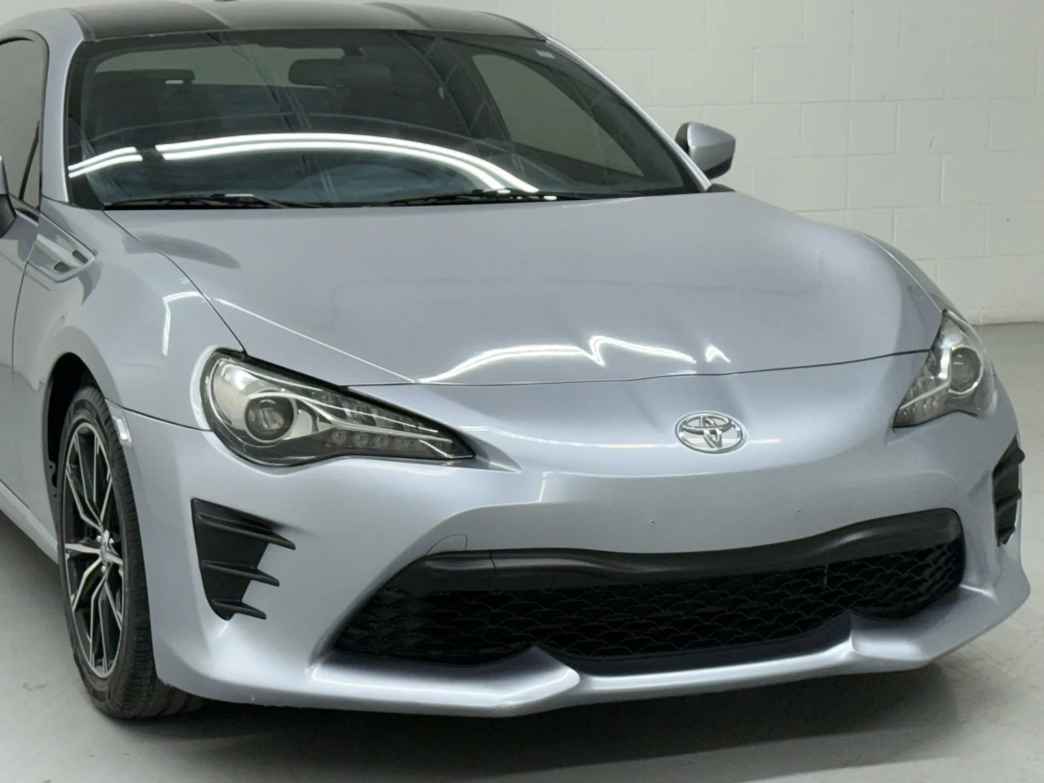 Used 2017 Toyota 86 Coupe 2D image 34