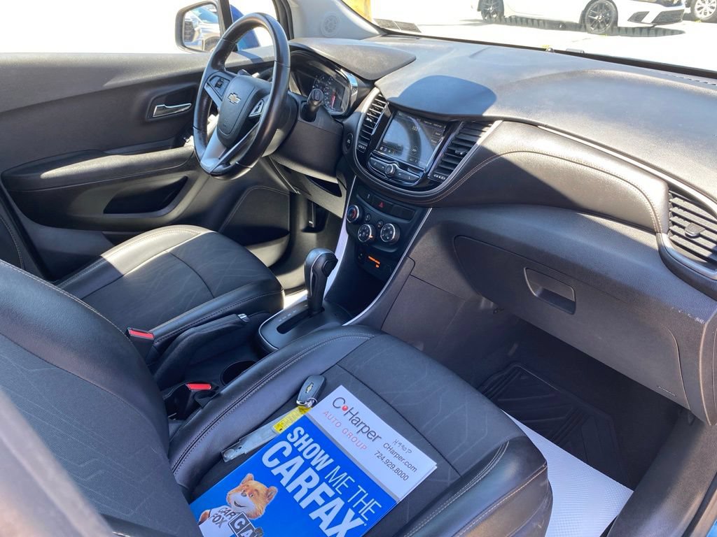 Used 2019 Chevrolet Trax LT w/ LT Convenience Package AWD/4WD image 10