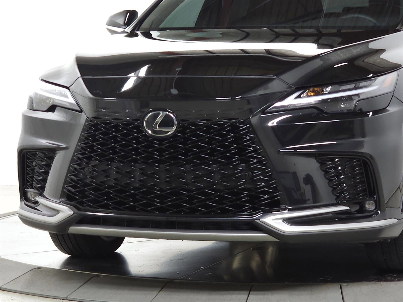 Used 2025 Lexus RX 350 F Sport w/ Accessory Package (Z1) AWD/4WD video 3