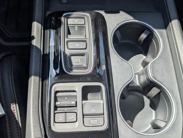 Used 2025 Honda Pilot Black Edition image 29