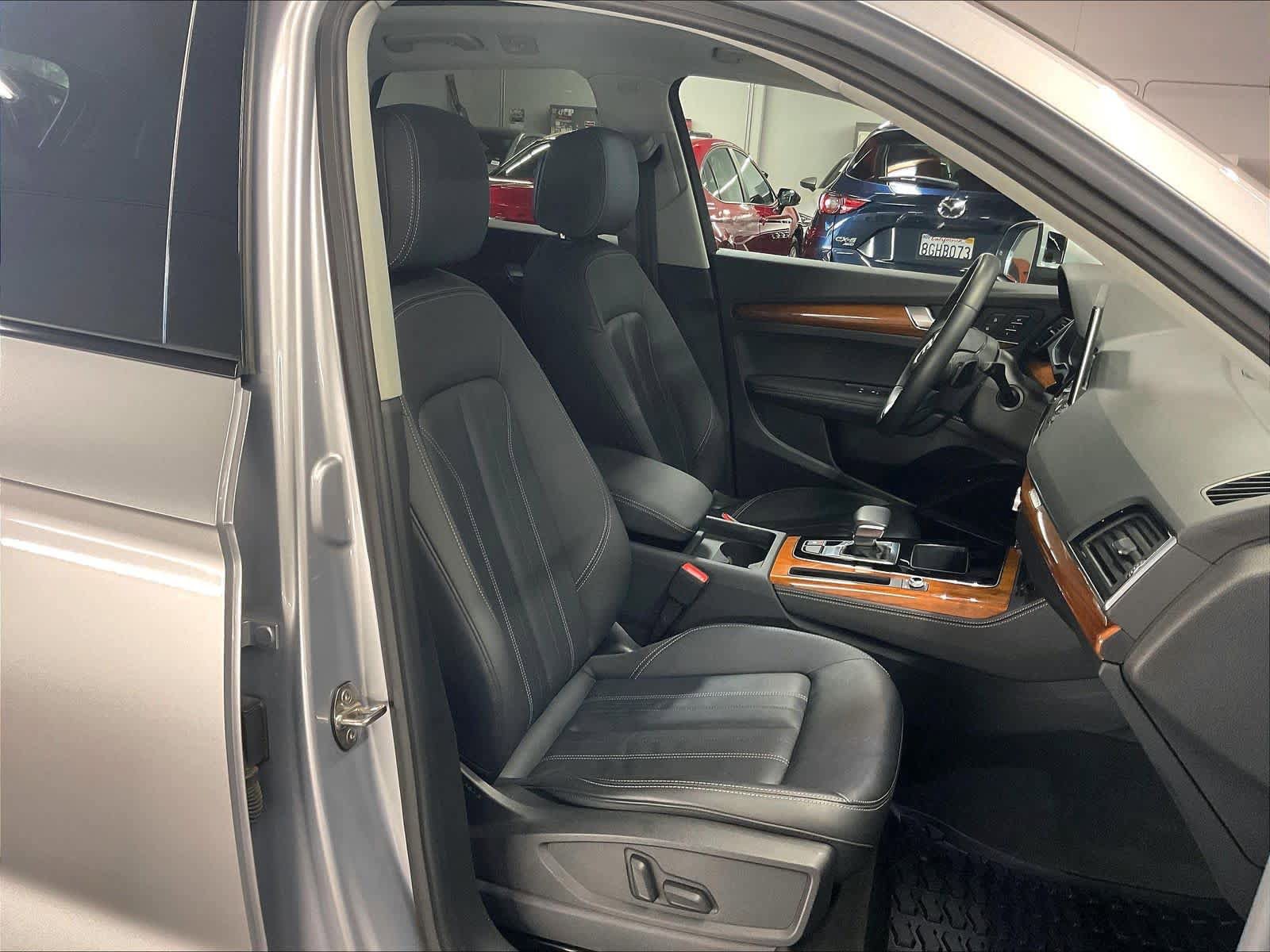Used 2023 Audi Q5 2.0T Premium Plus AWD/4WD image 9