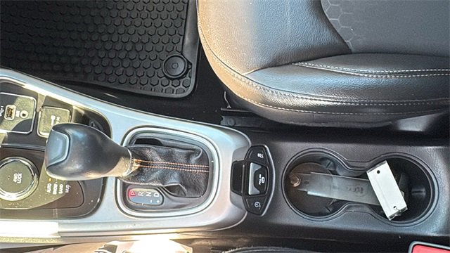 Used 2020 Jeep Compass Latitude w/ Cold Weather Group image 15