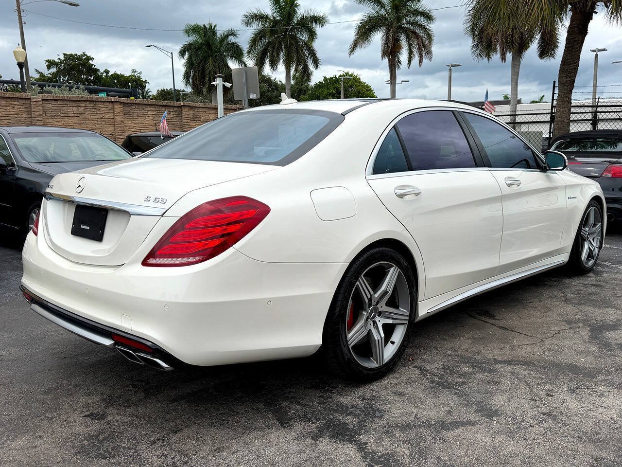 Used 2017 Mercedes-Benz S 63 AMG 4MATIC Sedan image 14