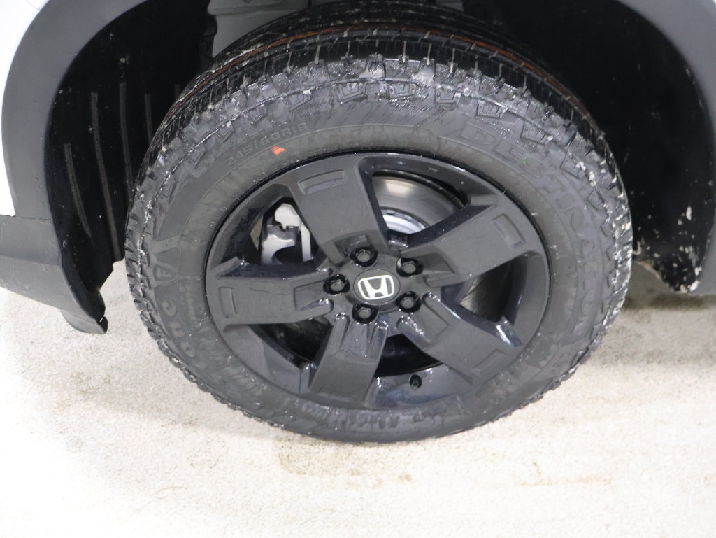 New 2026 Honda Ridgeline Black Edition image 7