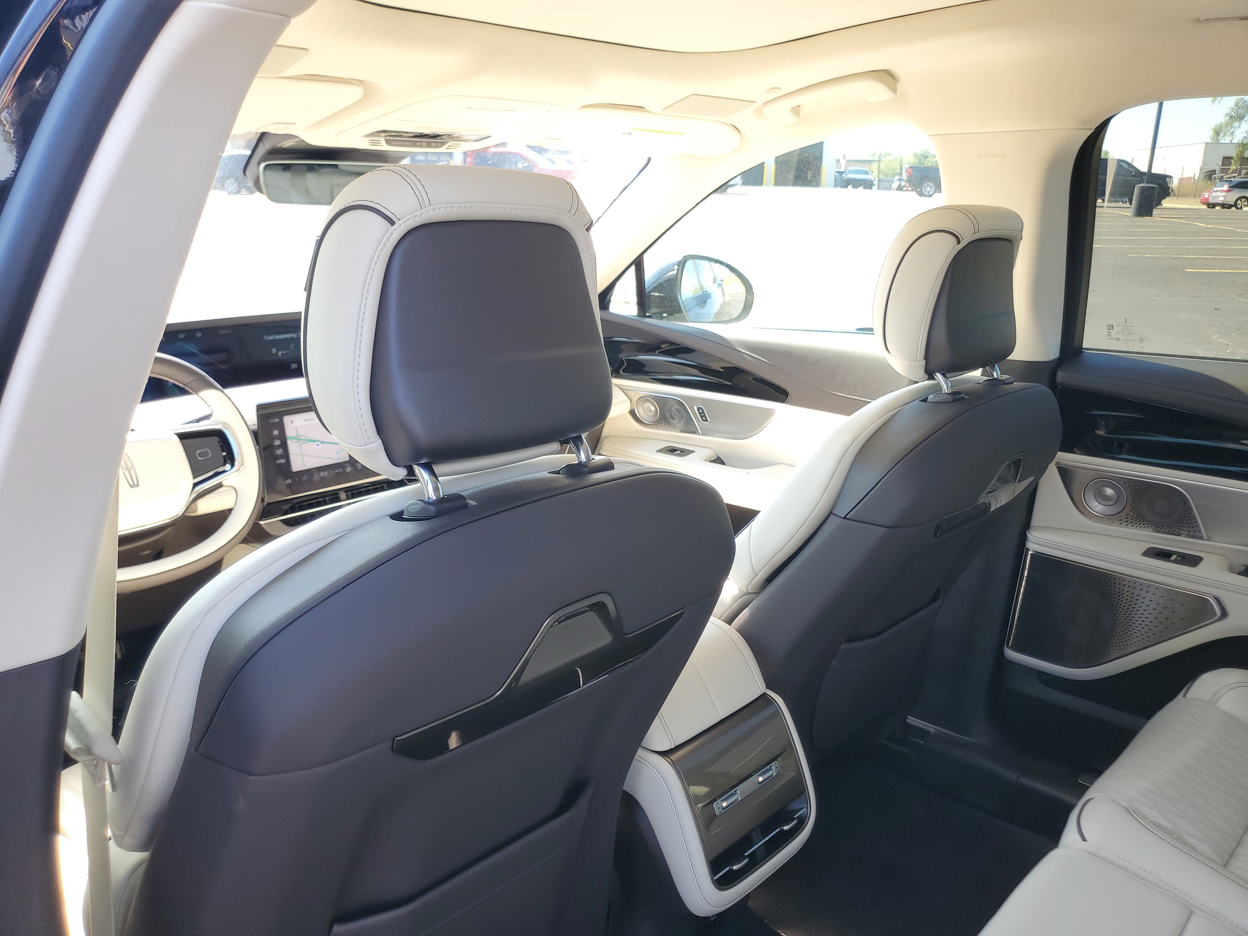 New 2025 Lincoln Nautilus Black Label image 27