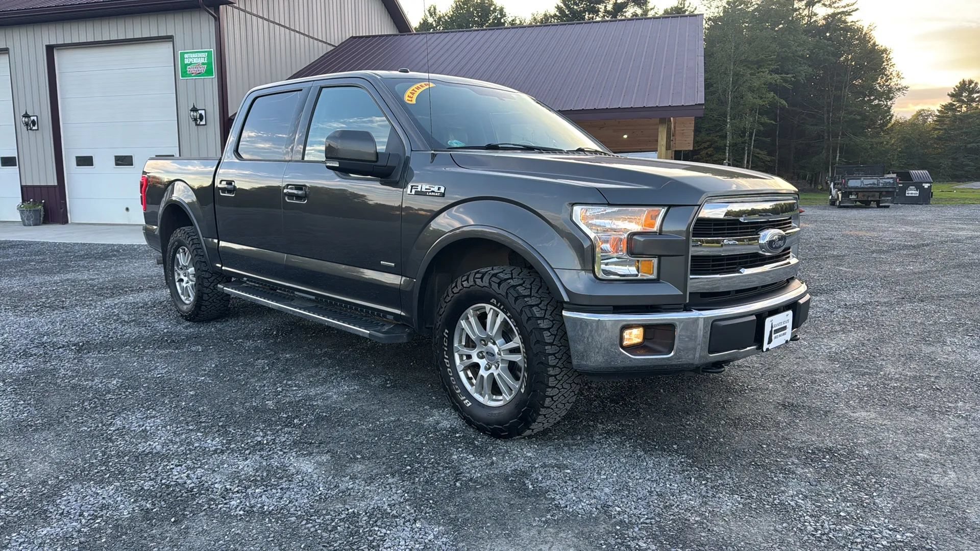 Used 2017 Ford F150 Lariat w/ Equipment Group 501A Mid