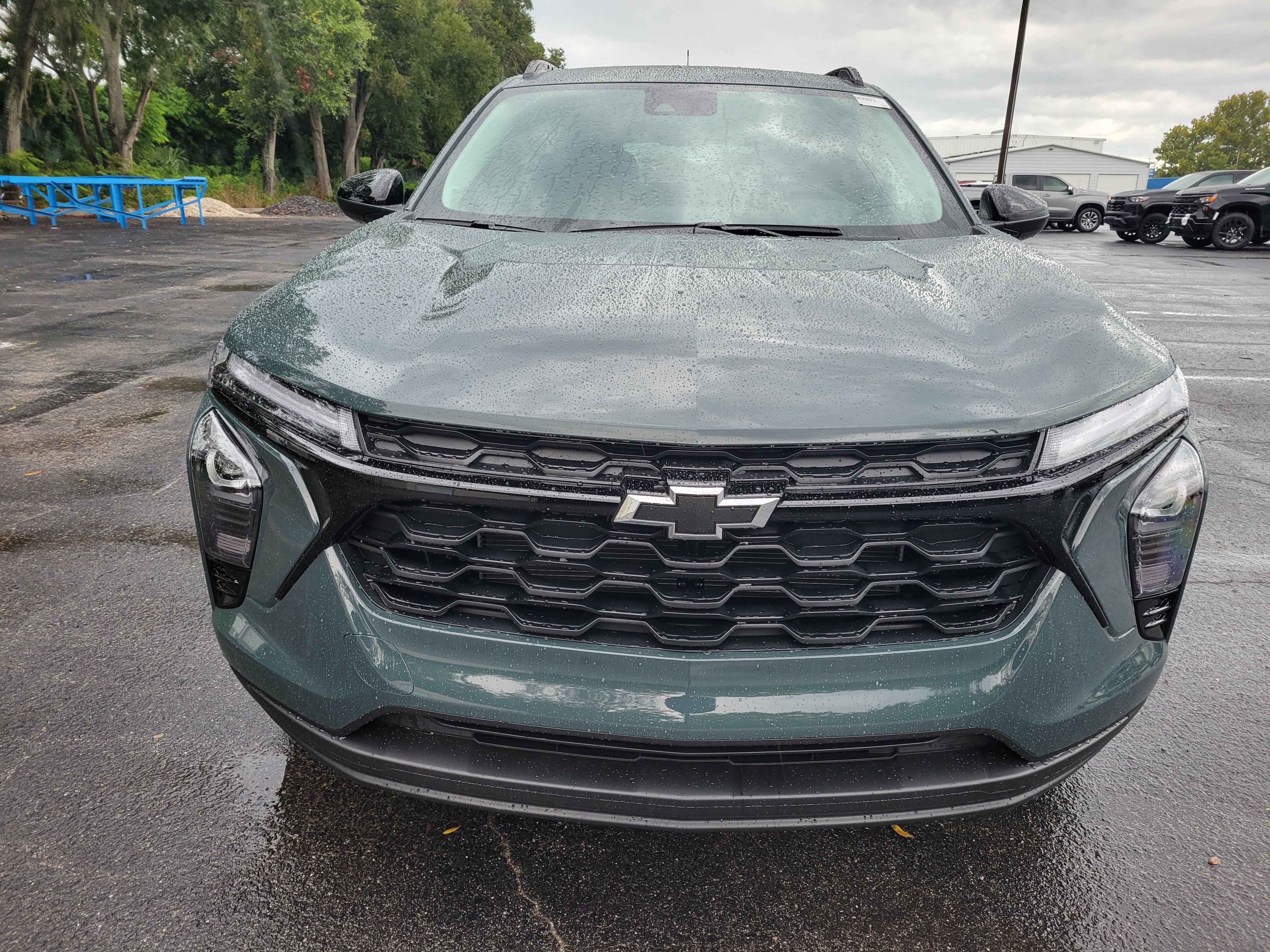 New 2026 Chevrolet Trax LT w/ Driver Confidence Package FWD image 2