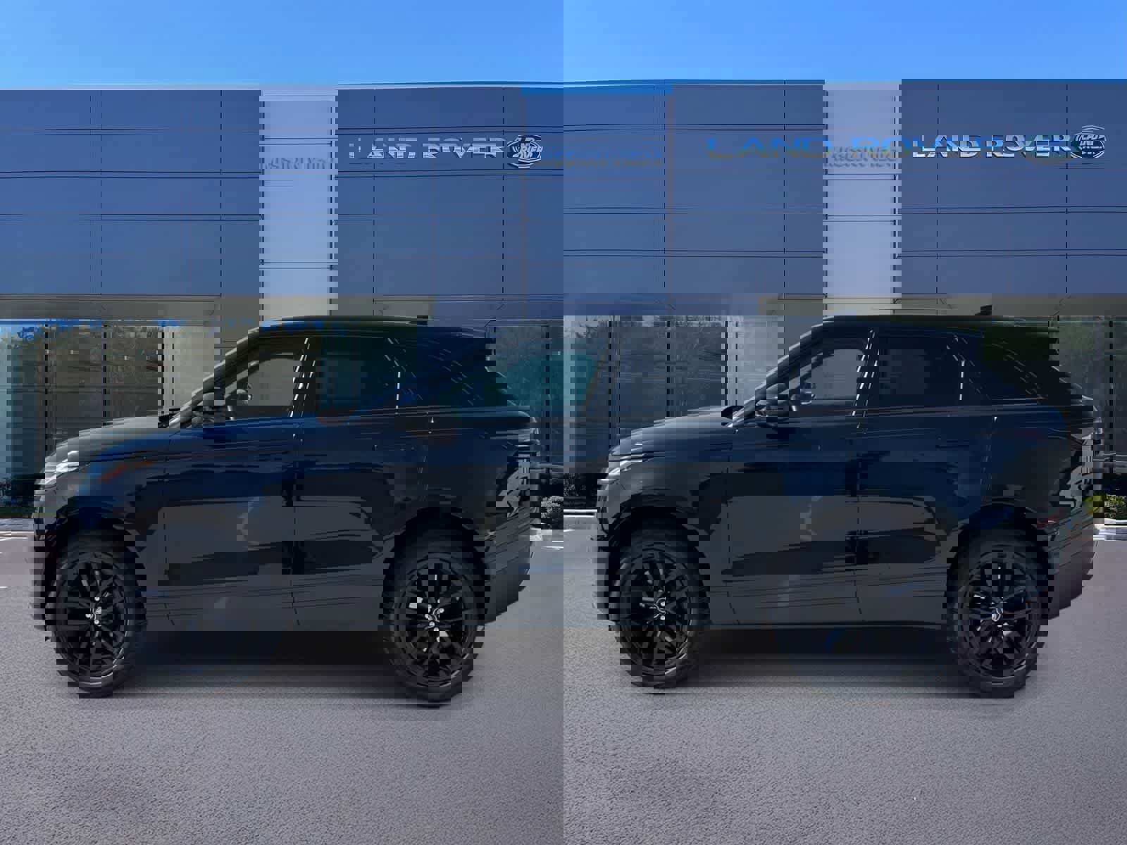 Used 2026 Land Rover Range Rover Velar S image 2