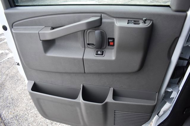 New 2025 Chevrolet Express 2500 w/ Driver Convenience Package image 29