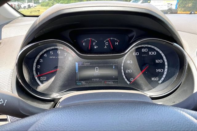 Used 2017 Chevrolet Cruze LT w/ Sun And Sound Package FWD image 10