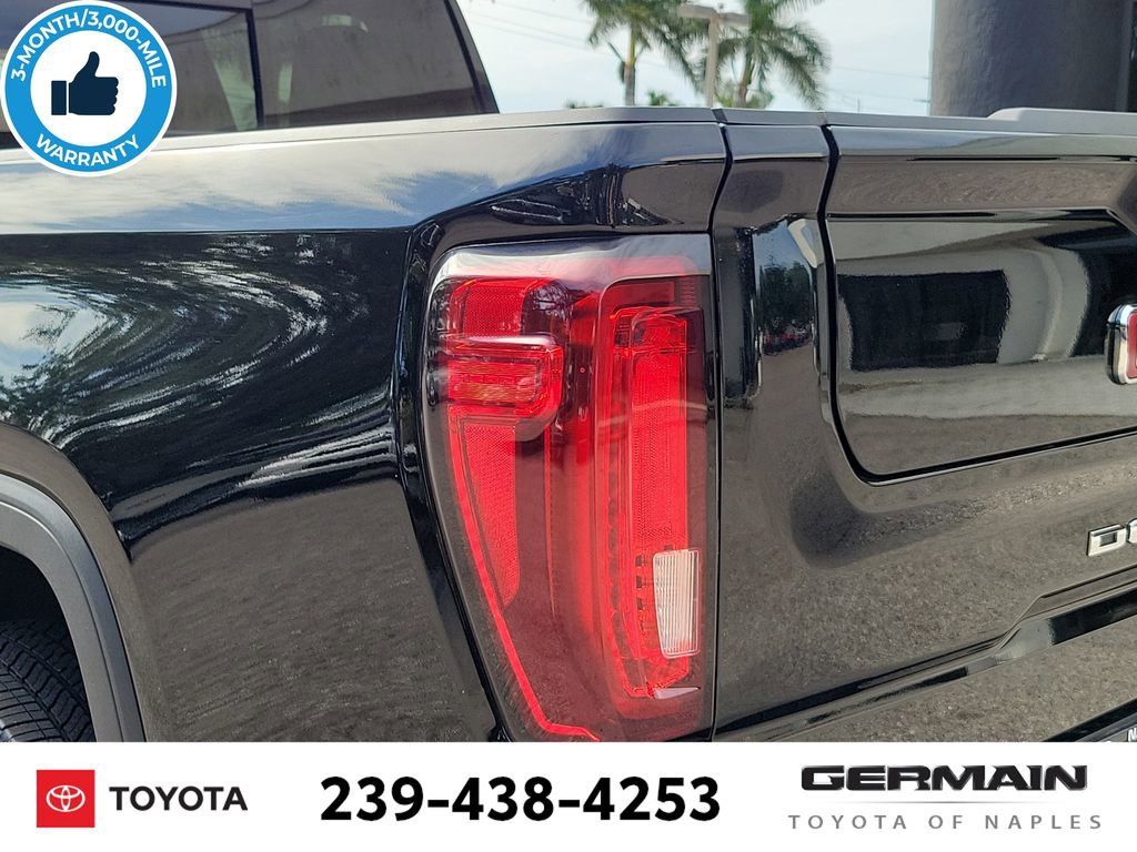 Used 2022 GMC Sierra 1500 Denali w/ Technology Package AWD/4WD image 16