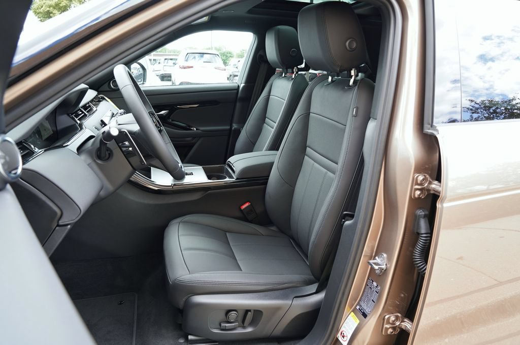 New 2026 Land Rover Range Rover Evoque S AWD/4WD image 12