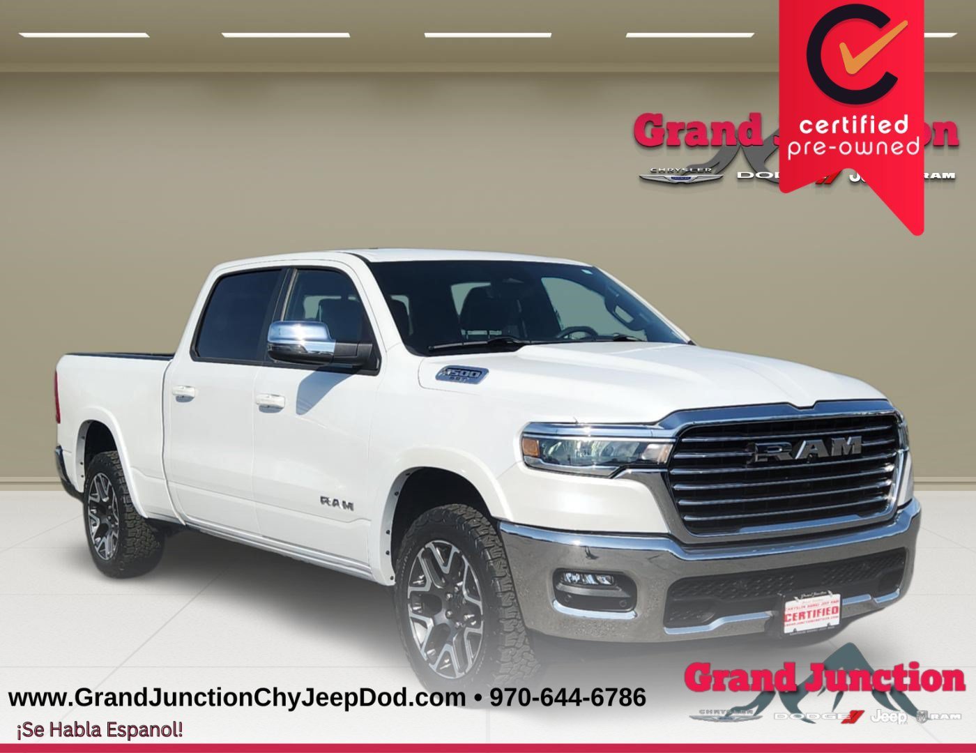 Used 2025 RAM 1500 Laramie AWD/4WD image 1