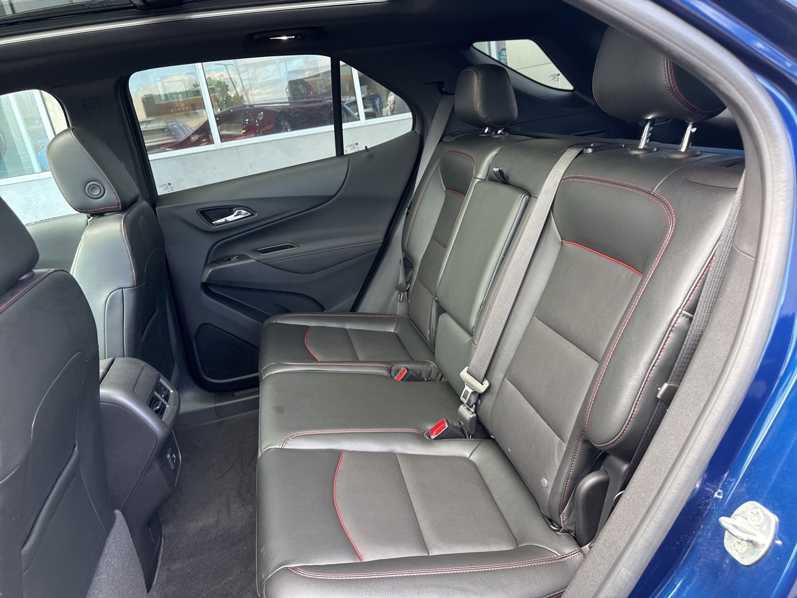 Used 2023 Chevrolet Equinox RS w/ RS Leather Package image 16