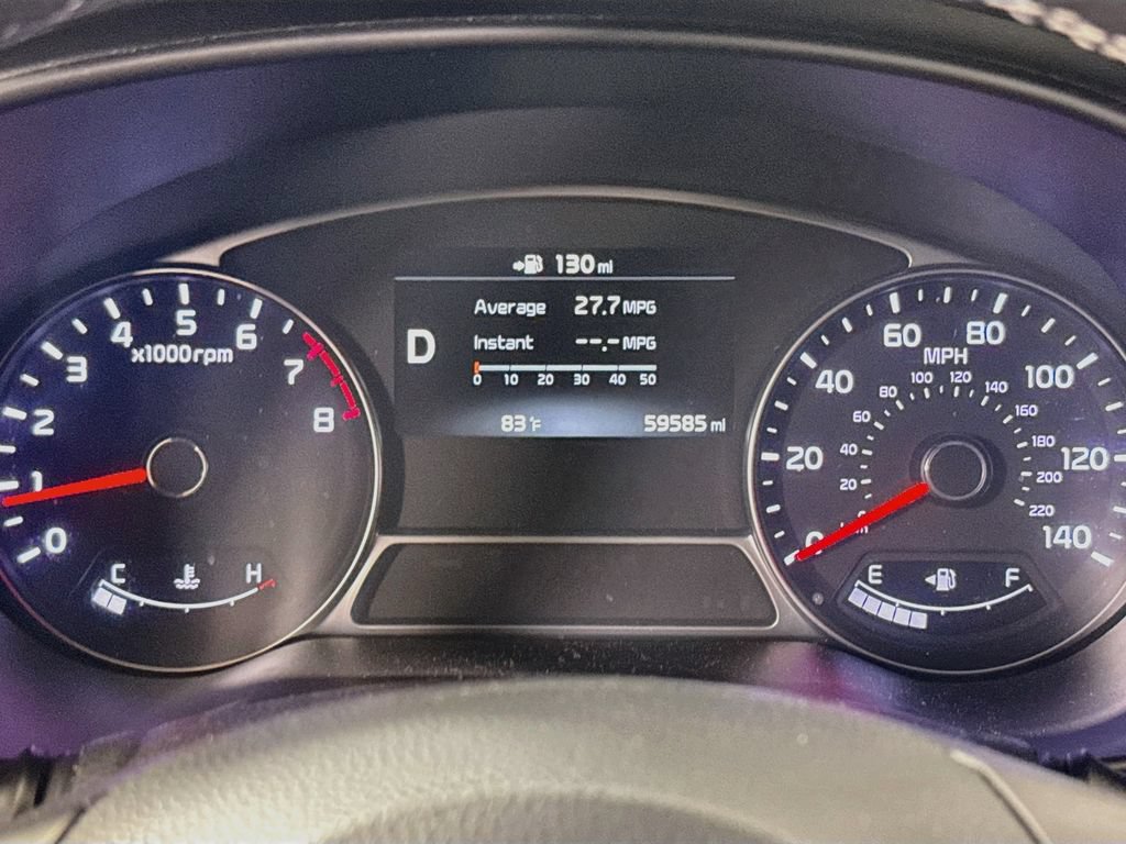 Used 2017 Kia Soul + w/ Primo Package FWD image 12