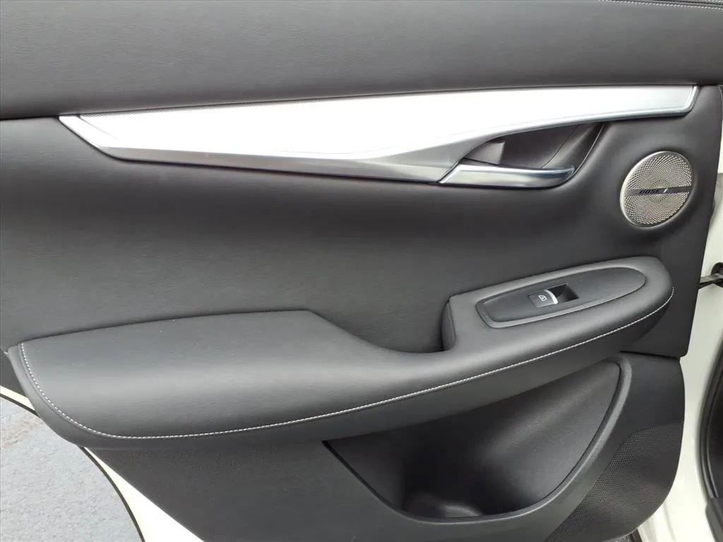 Used 2022 INFINITI QX50 Essential image 21