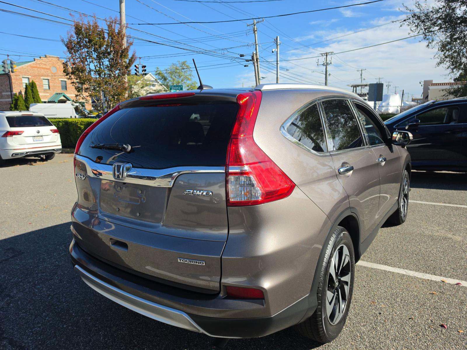 Used 2015 Honda CR-V Touring image 3