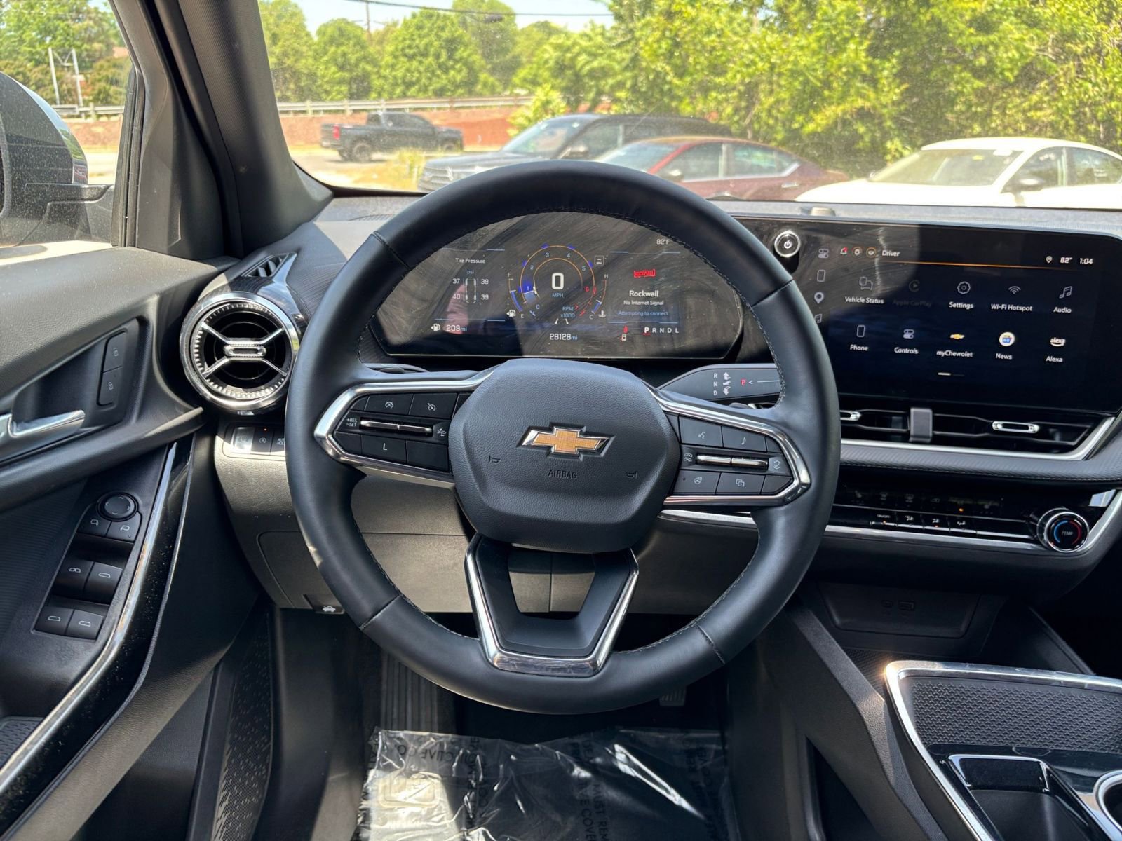 Used 2025 Chevrolet Equinox LT FWD image 33