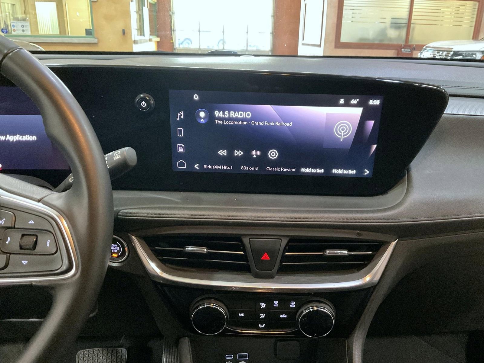 Used 2024 Buick Encore GX Sport Touring AWD/4WD image 13