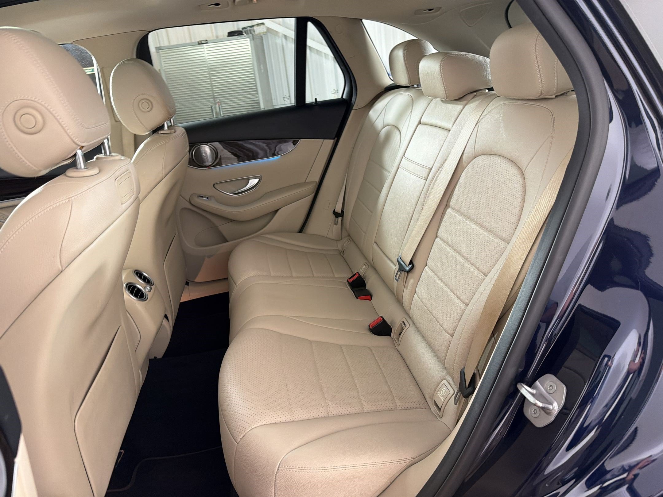 Used 2019 Mercedes-Benz GLC 300 4MATIC image 23