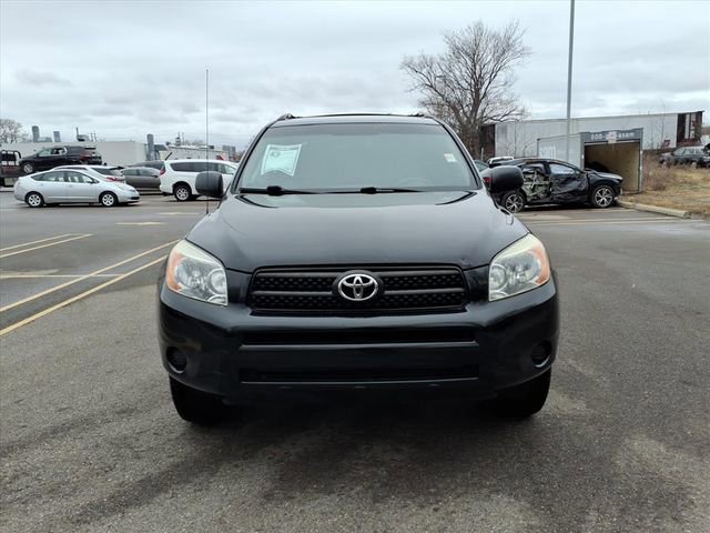 Used 2007 Toyota RAV4 4WD image 2
