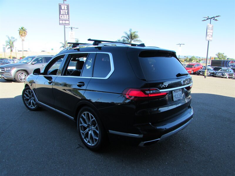 Used 2019 BMW X7 xDrive40i w/ Premium Package AWD/4WD image 4