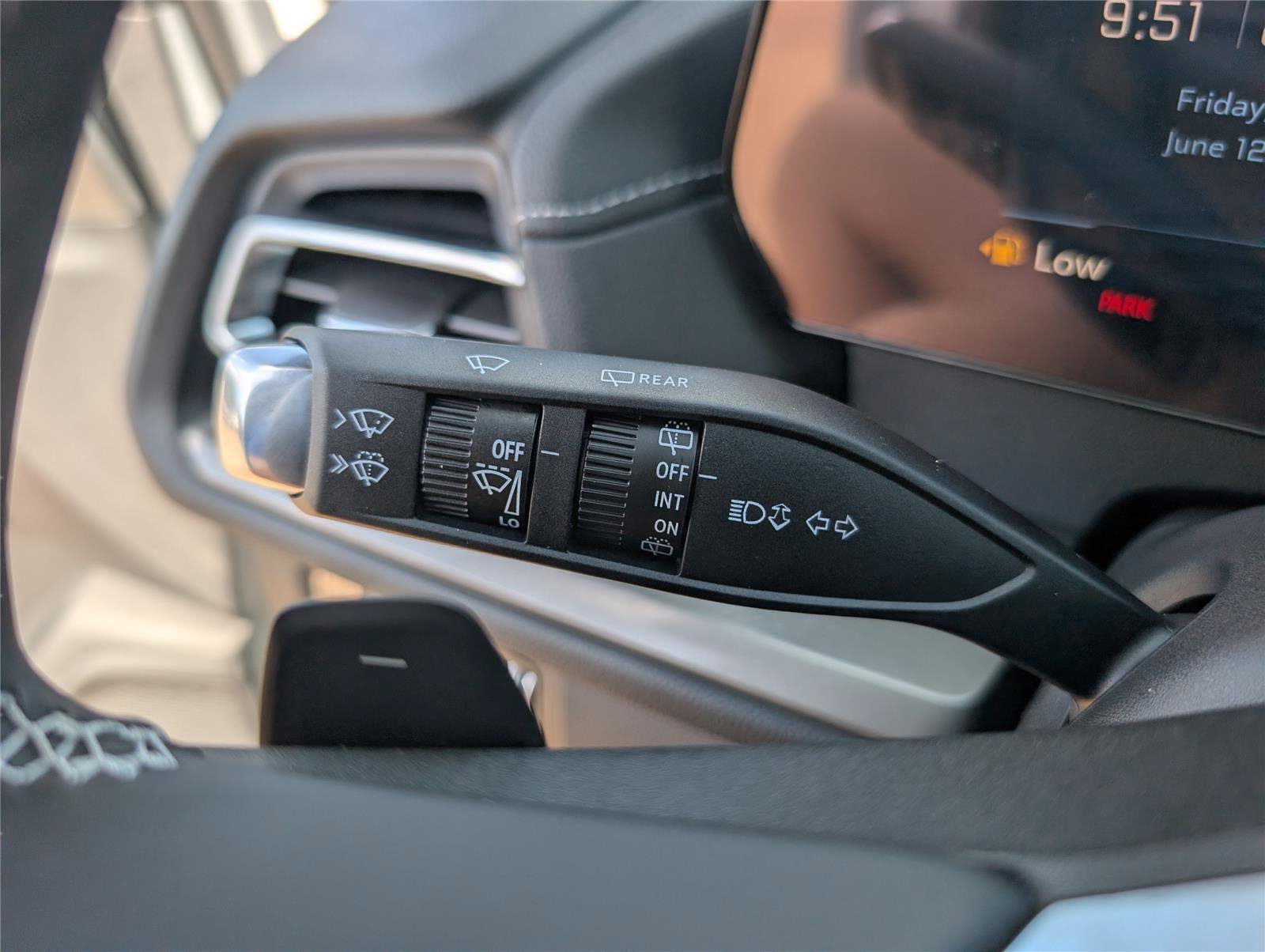 New 2026 Chevrolet Traverse LT w/ Sun and Wheel Package FWD image 37