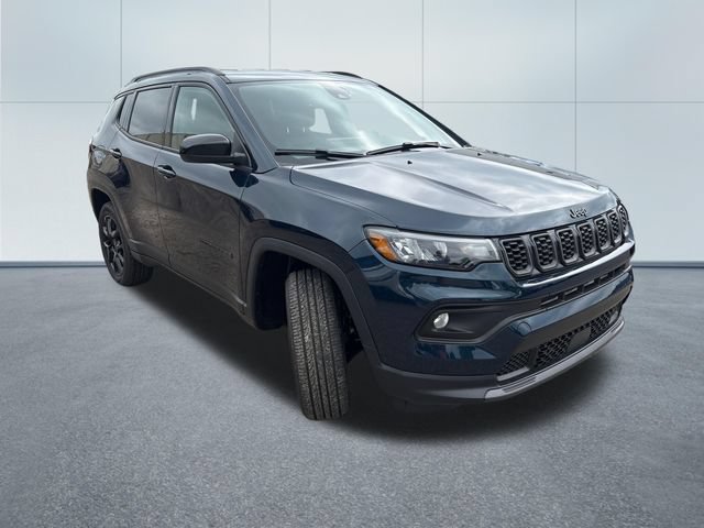 New 2026 Jeep Compass Latitude AWD/4WD image 5