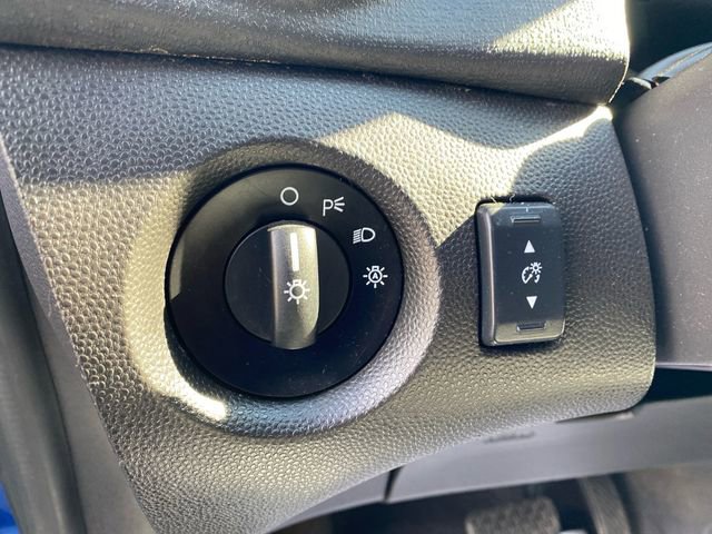 Used 2019 Ford Fiesta SE FWD image 18