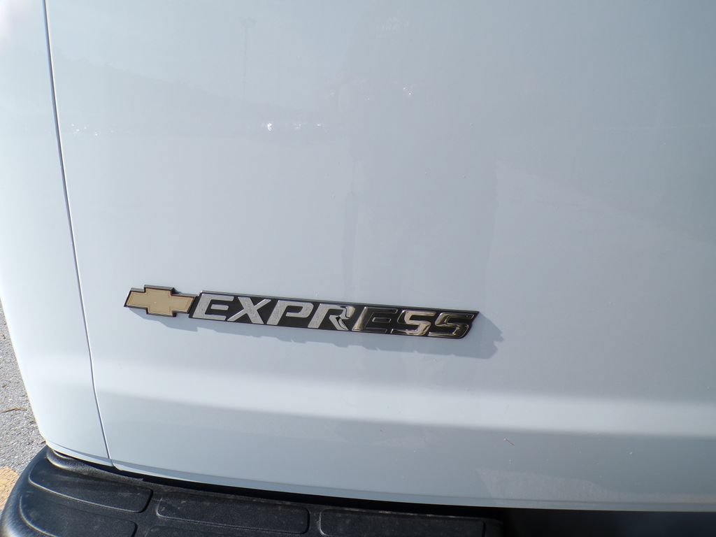 New 2026 Chevrolet Express 2500 Extended w/ Driver Convenience Package RWD image 16