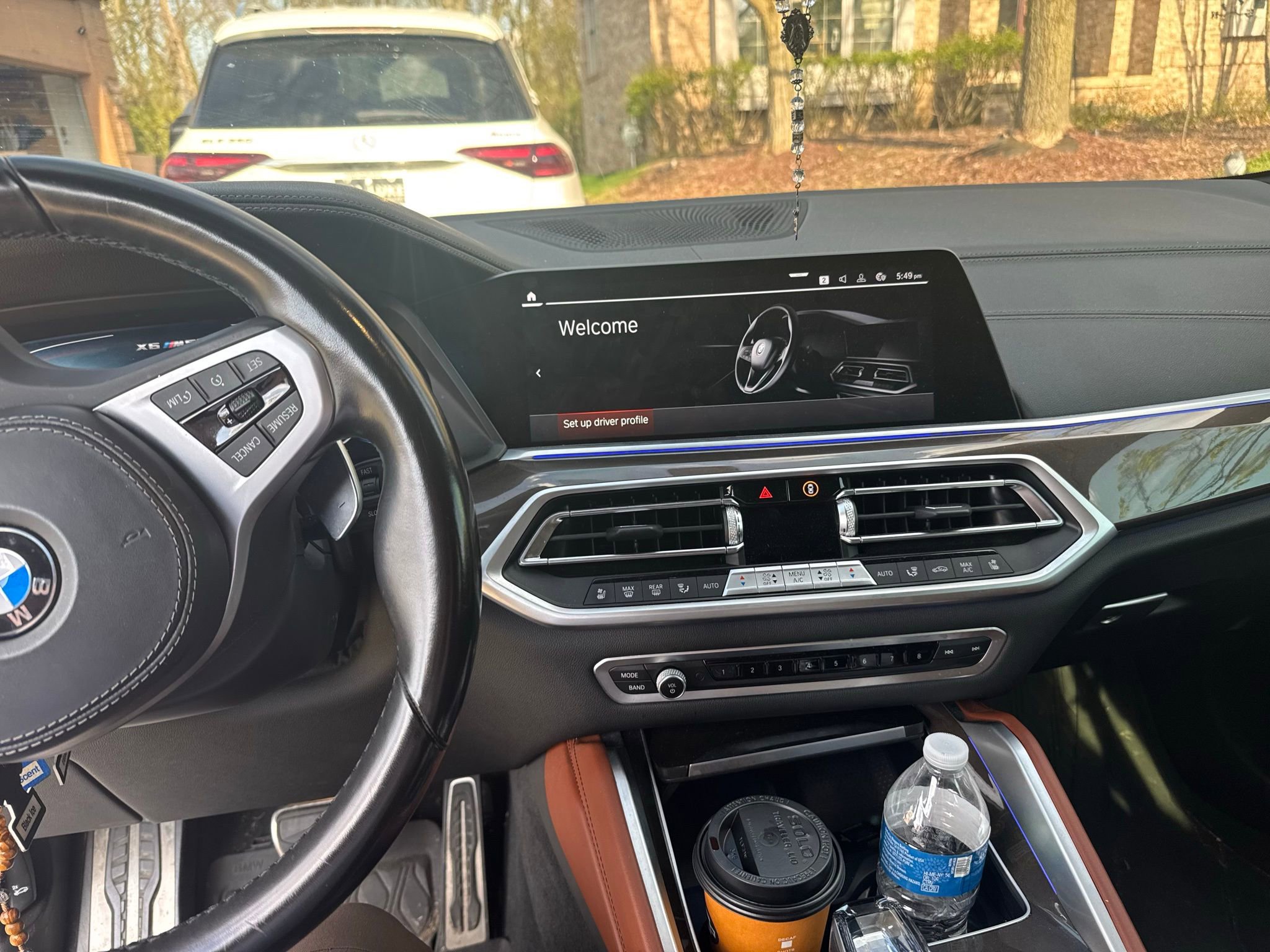 Used 2022 BMW X6 M50i w/ Executive Package AWD/4WD image 8
