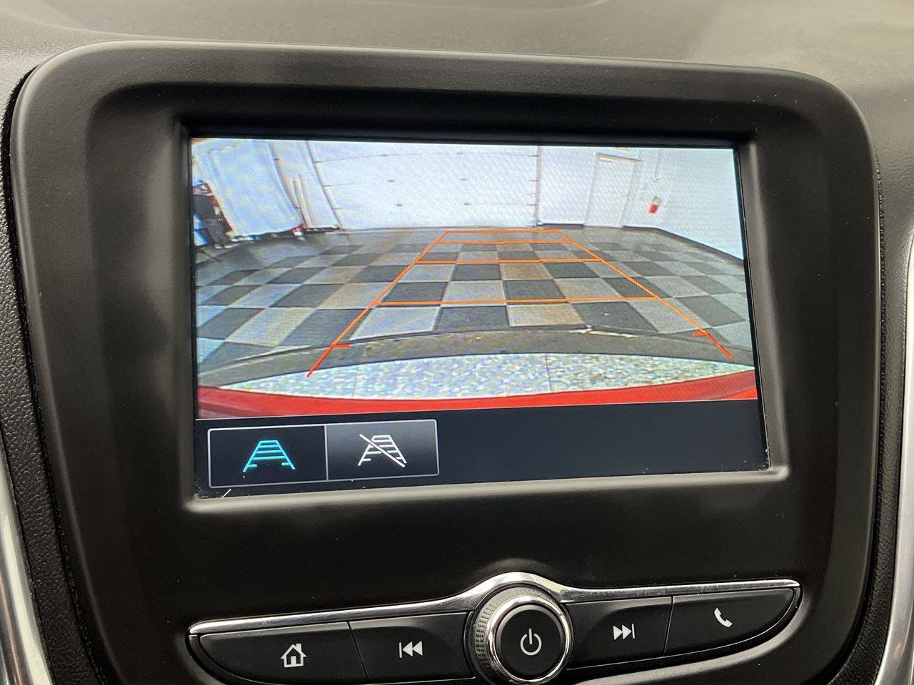 Certified 2018 Chevrolet Equinox LT AWD/4WD image 5